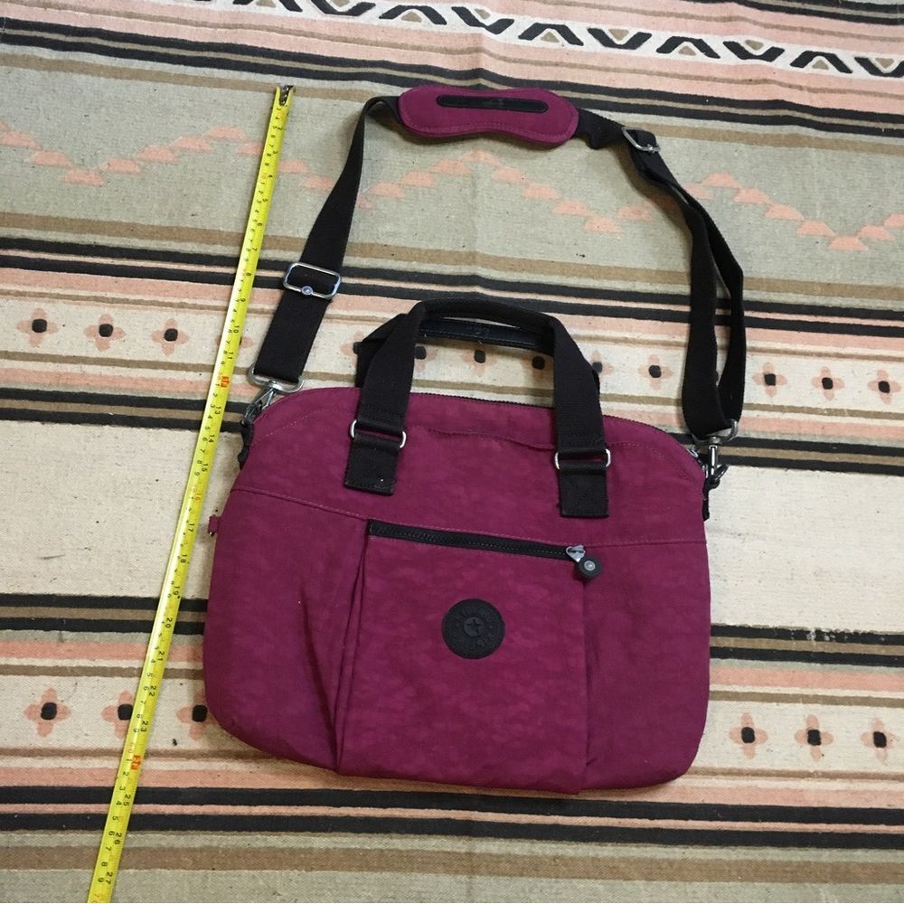 Kipling medium Purple Crossbody zipper bag multi pockets compartment GUC